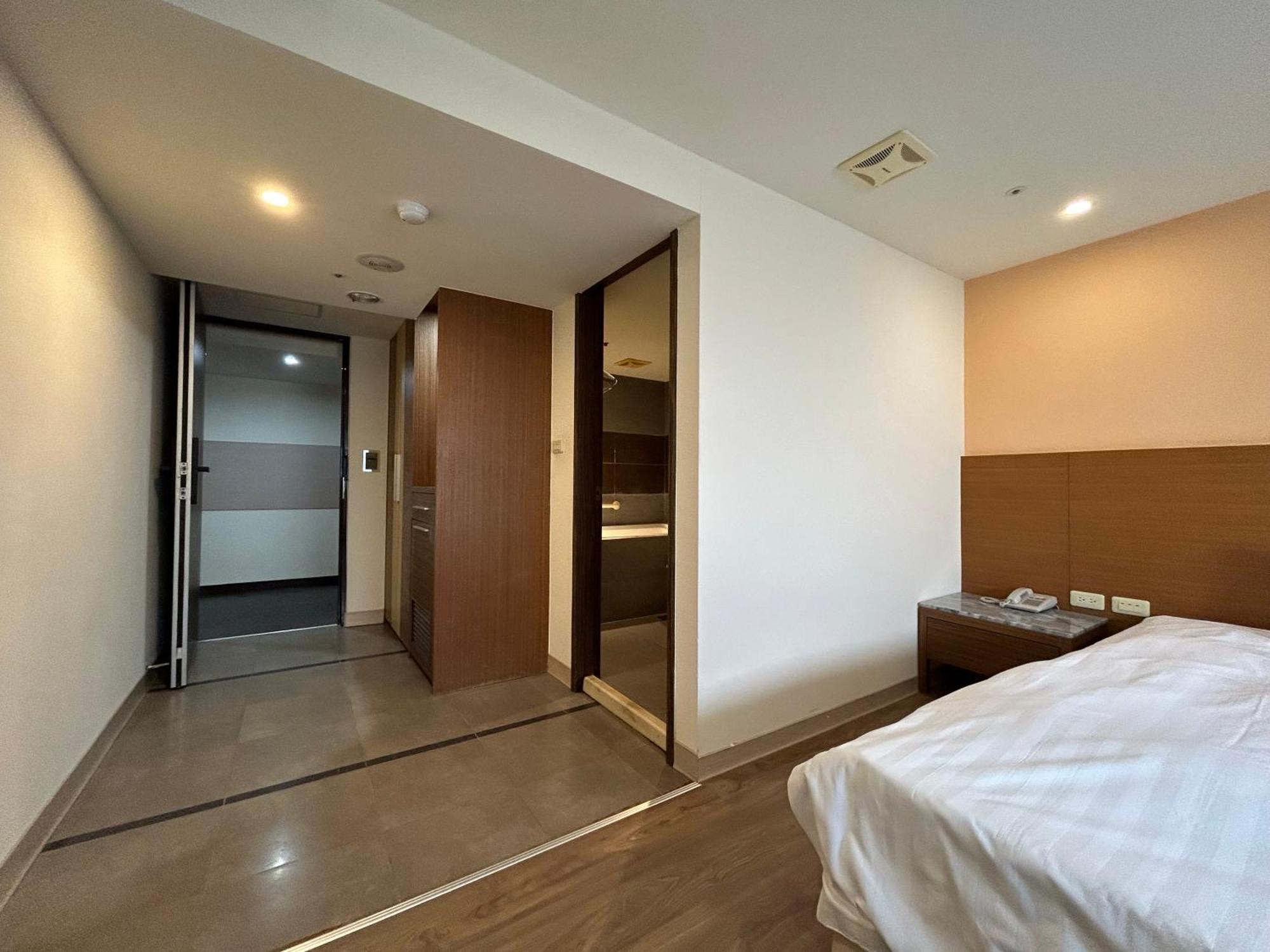 Yoai Nemuru Inn Tainan Exterior photo